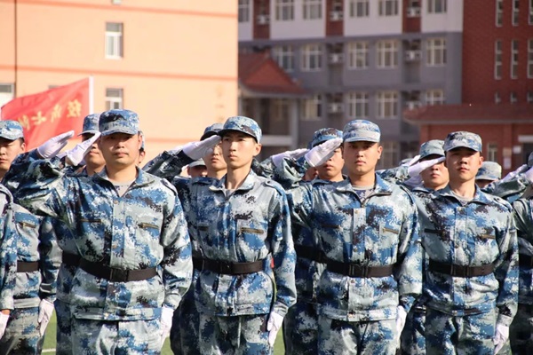 学风建设｜xhjc1188新黄金城｜管理学院｜队列会操展雄姿，素质养成促学风