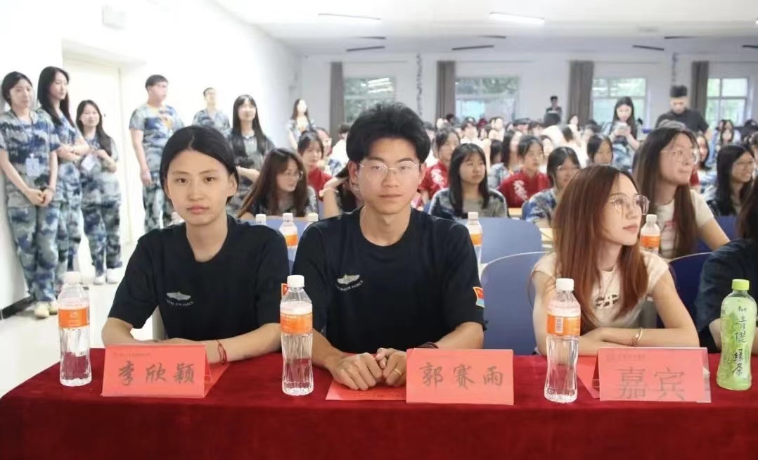 保理会计学院聚青春之火，谱会院华章