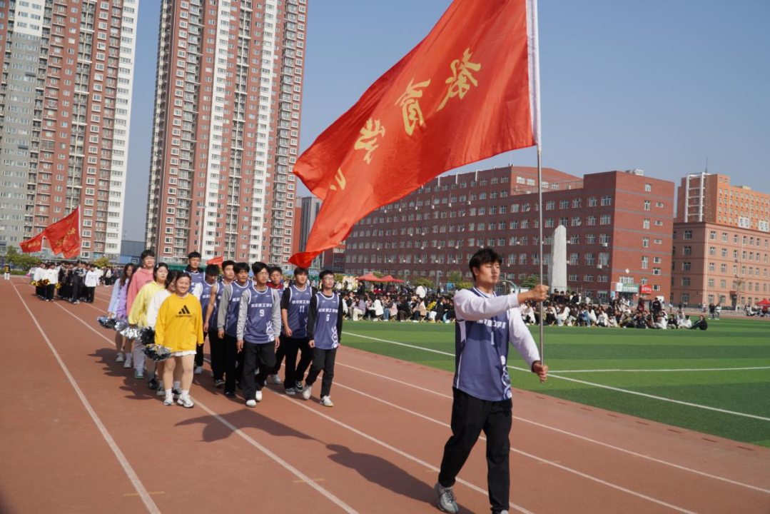 xhjc1188新黄金城第十九届“学院杯”篮球赛暨第一届啦啦操大赛开幕式成功举办