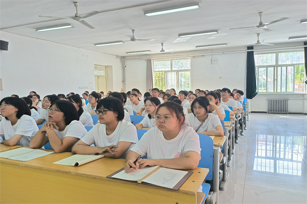 审计学里求真知，师长领航启新程|我院2024级审计学专业新生入学教育圆满完成